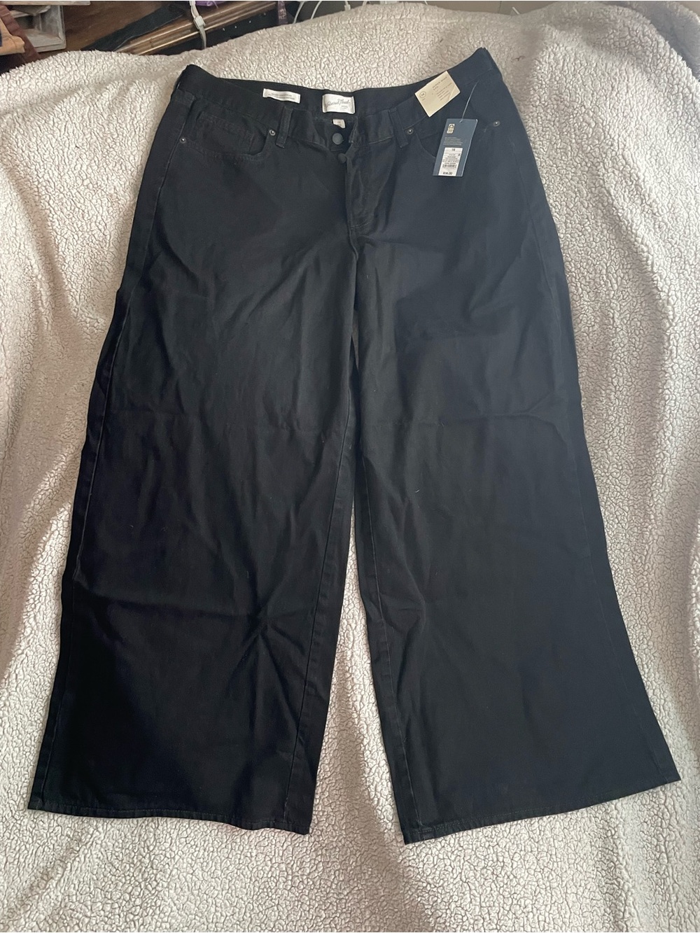 Universal Thread Black Mid-Rise Super Wide Leg Pants